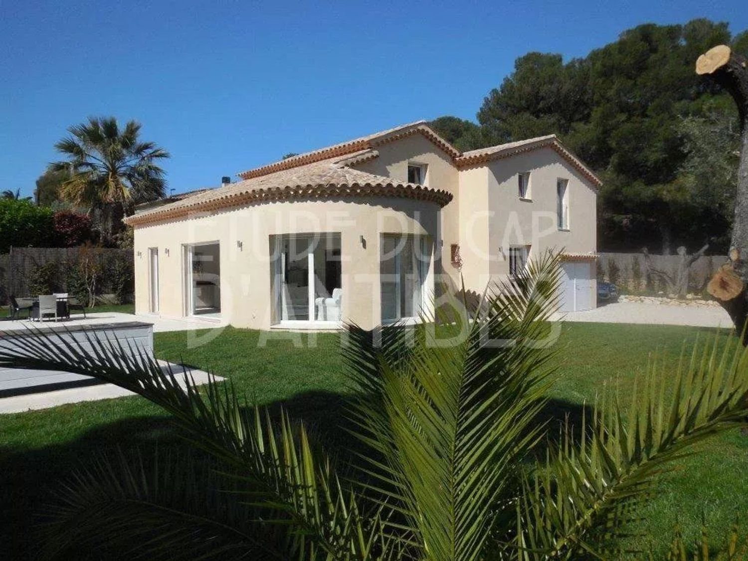 Maison à louer, 200m², Antibes