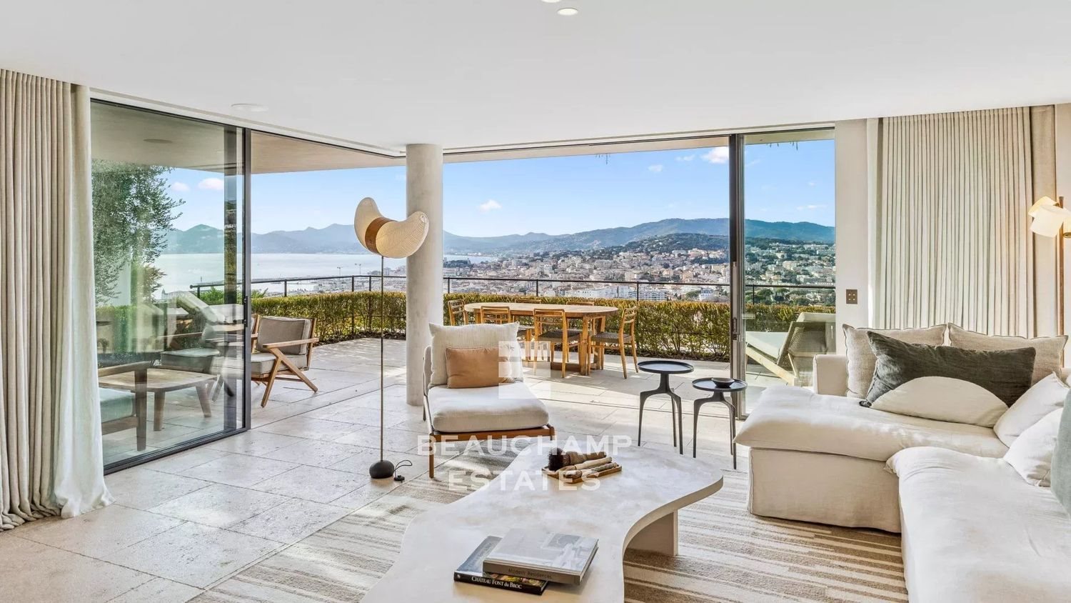 Maison à louer, 420m², Cannes