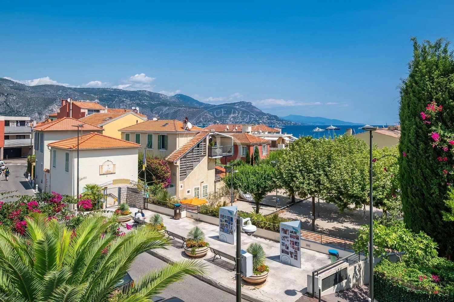 Maison à louer, 113m², Saint-Jean-Cap-Ferrat