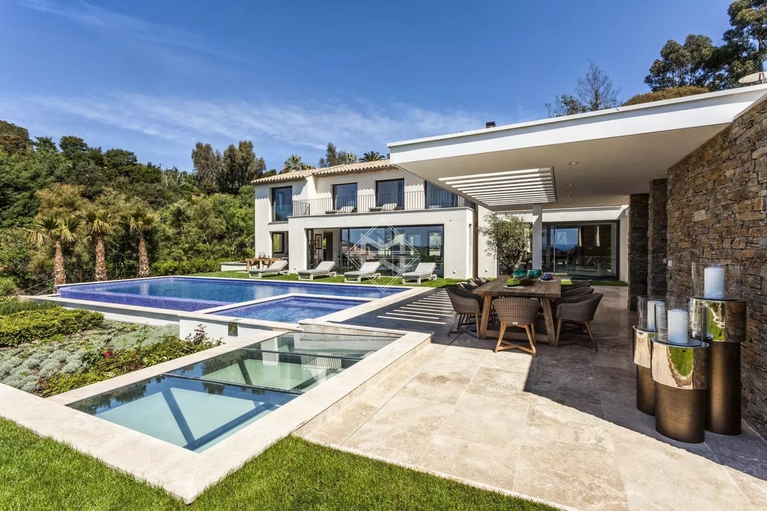 Maison à louer, 550m², La Croix-Valmer