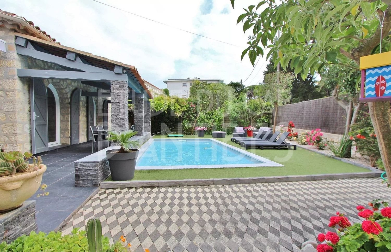 Maison à louer, 140m², Antibes