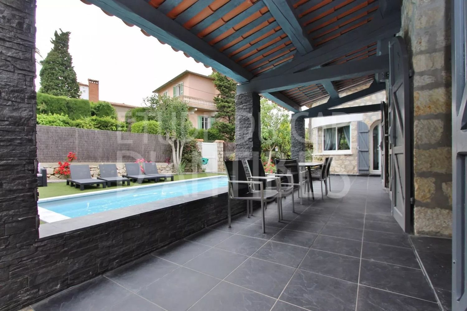 Maison à louer, 140m², Antibes