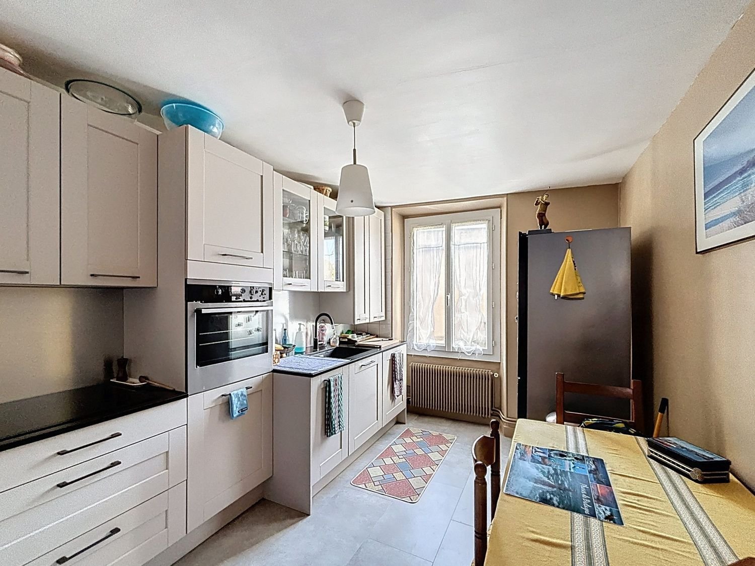 Appartement à vendre, 71m², Châteaufort