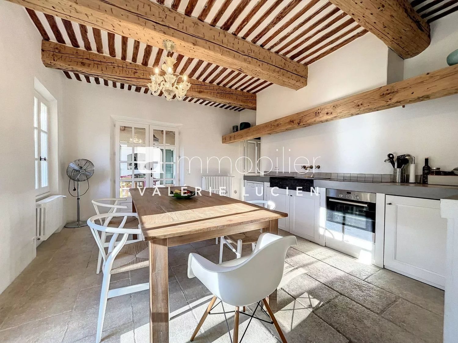Maison à louer, 150m², Saint-Rémy-de-Provence