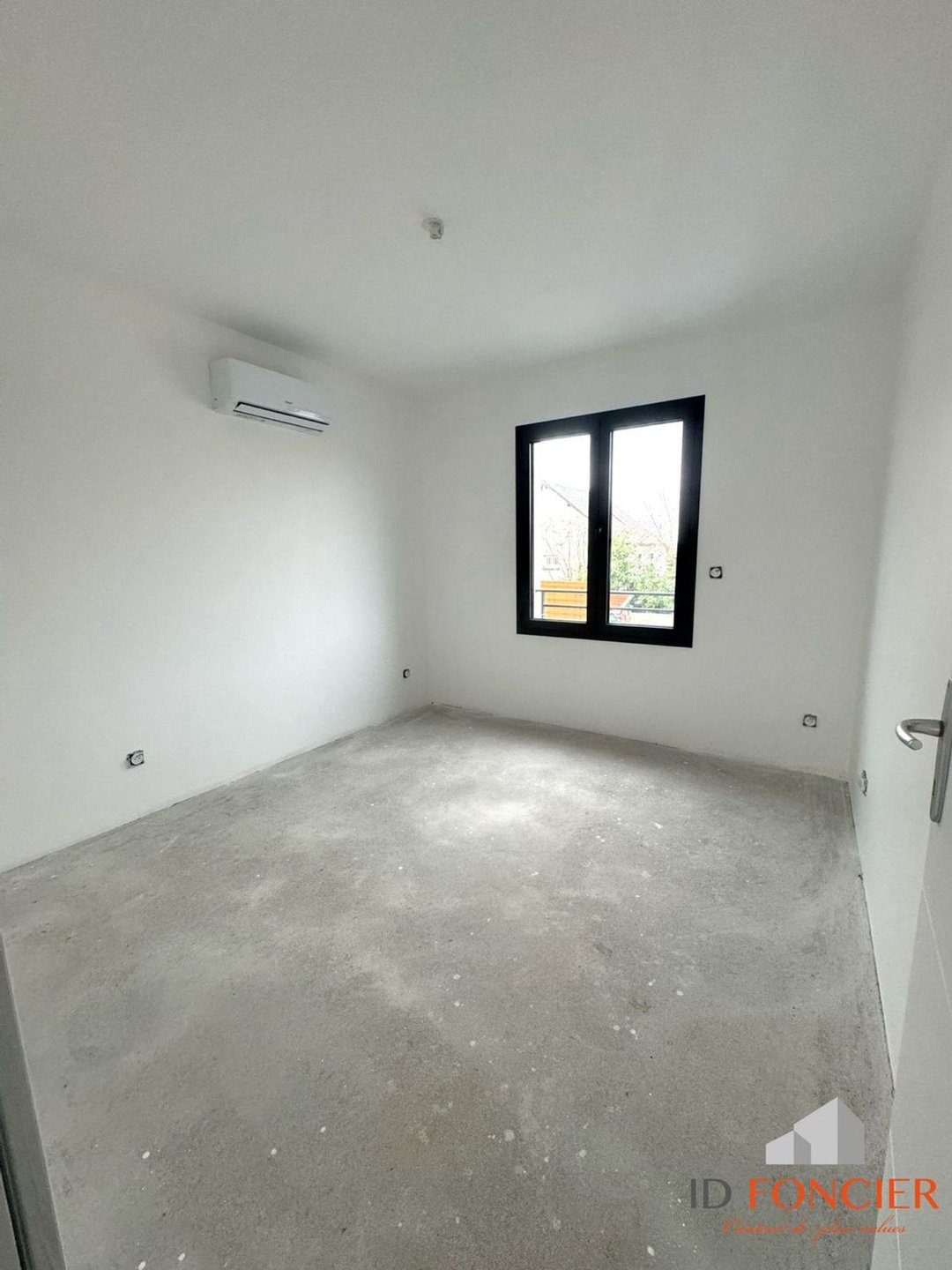 Appartement à vendre, 53m², Paray-Vieille-Poste