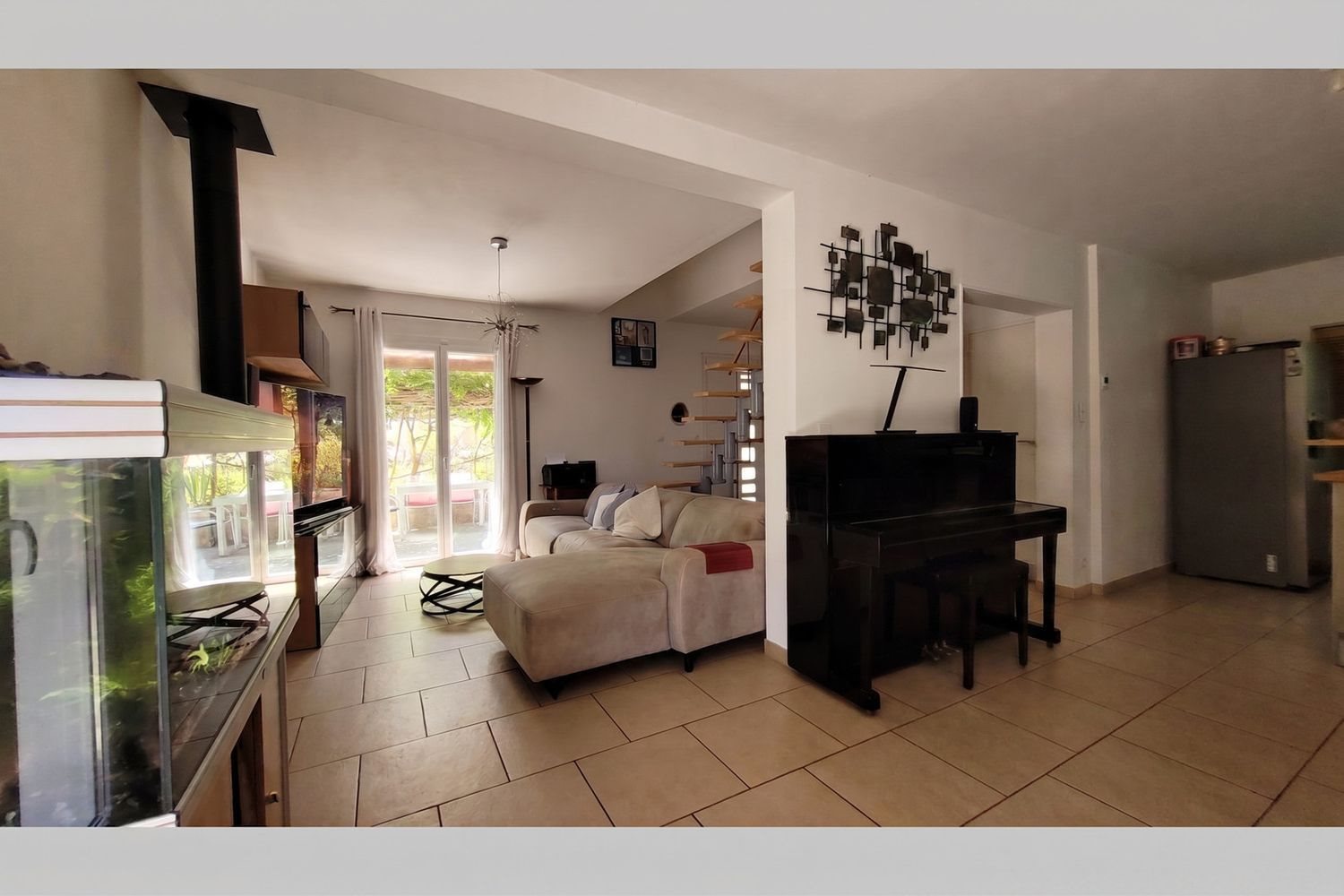 Maison à vendre, 113m², Cadolive
