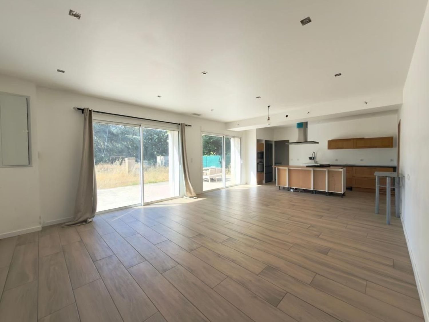 Maison à vendre, 177m², Sénas