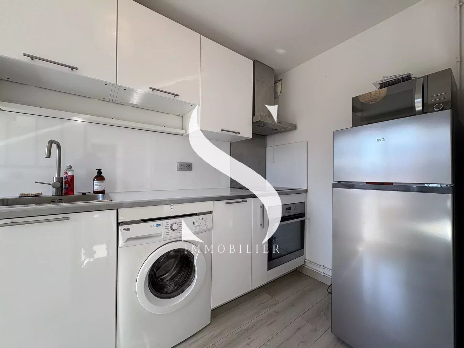 Appartement à louer, 40m², Vallauris