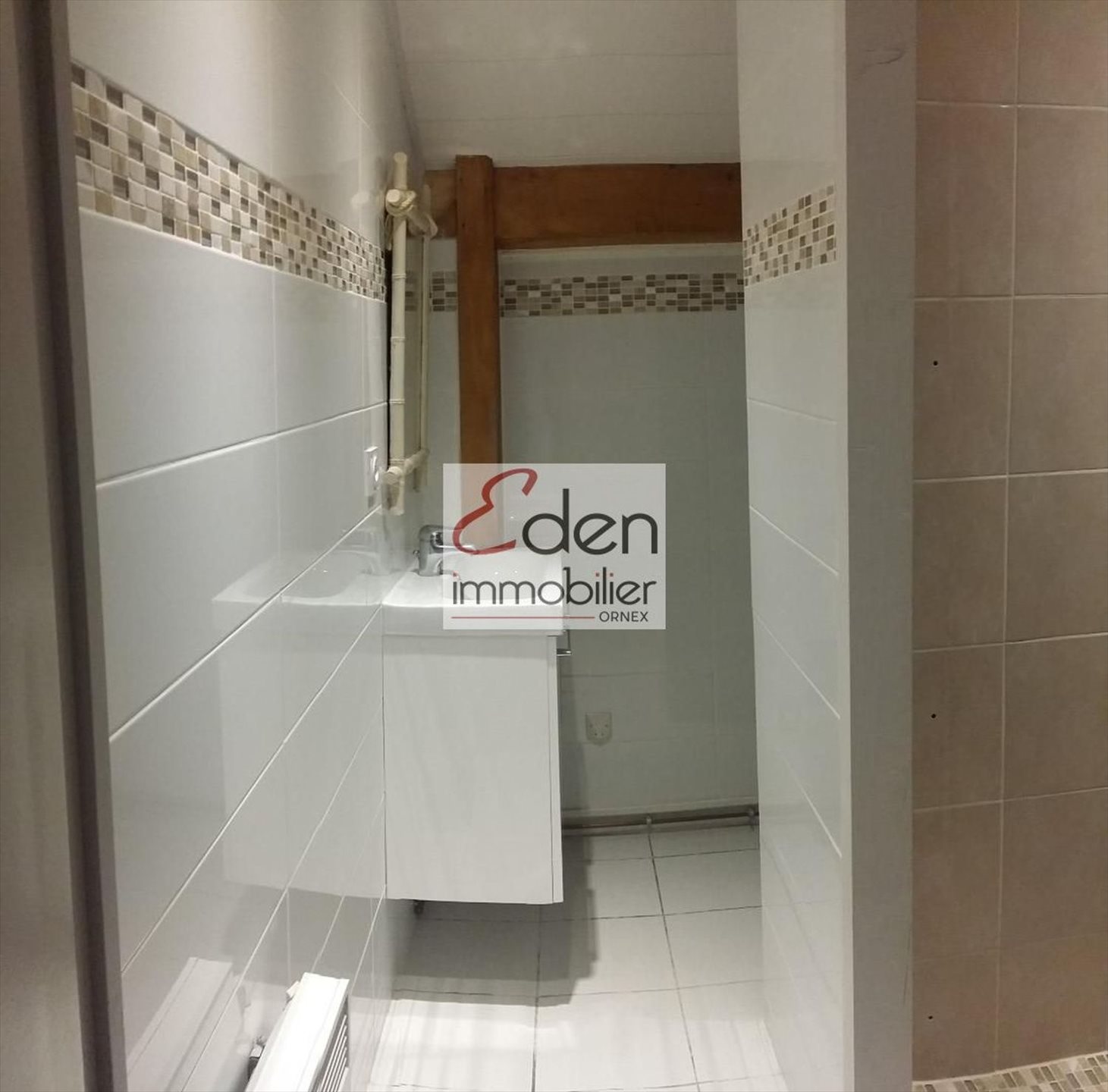 Appartement à louer, 92m², Ornex