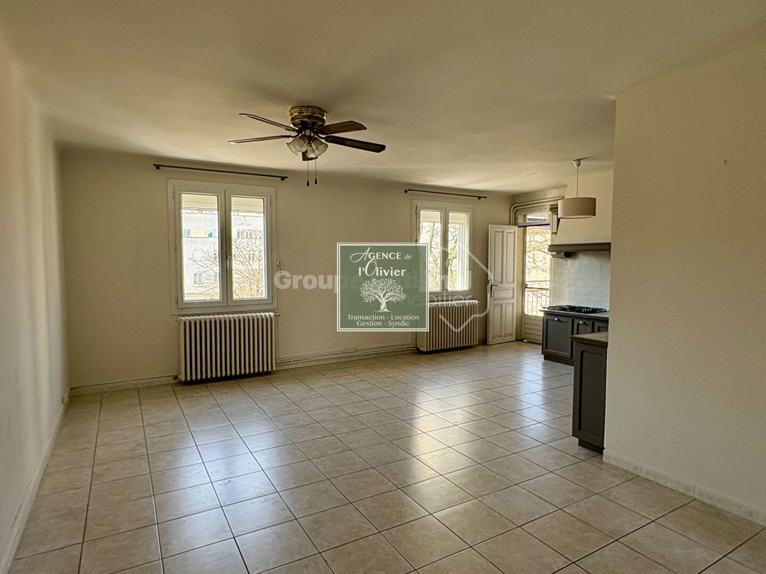 Appartement à vendre, 111m², Arles