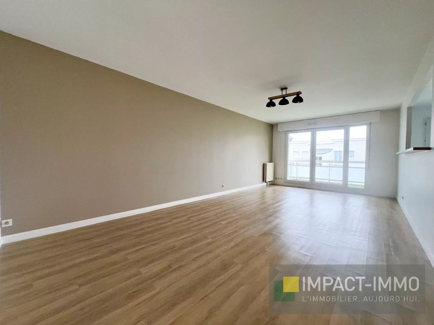Appartement à vendre, 77m², Suresnes
