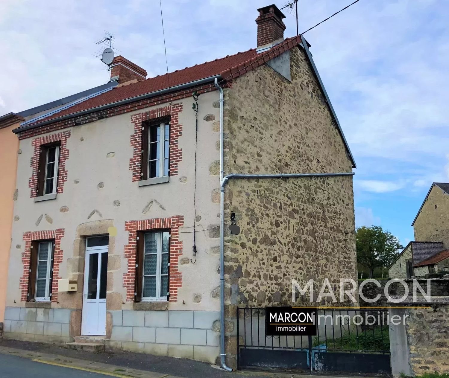 Maison à vendre, 85m², Ladapeyre
