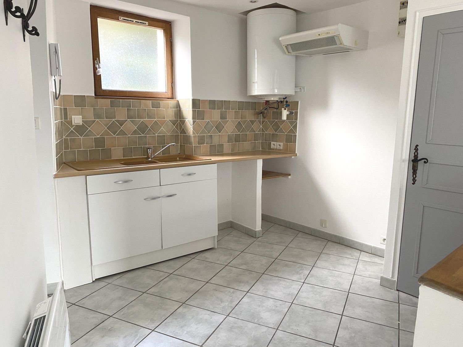 Appartement à louer, 22m², Labégude