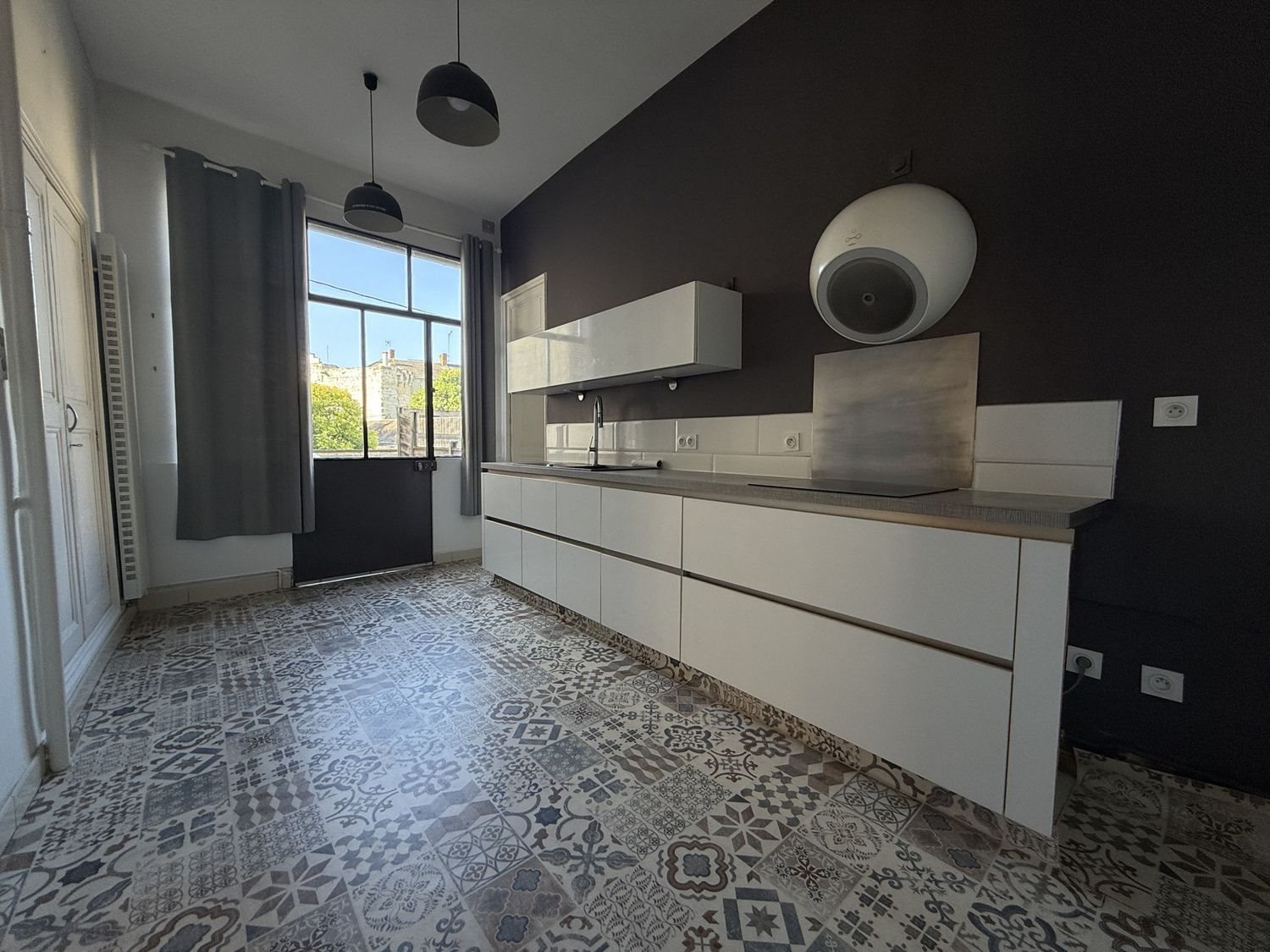 Maison à louer, 400m², Saumur