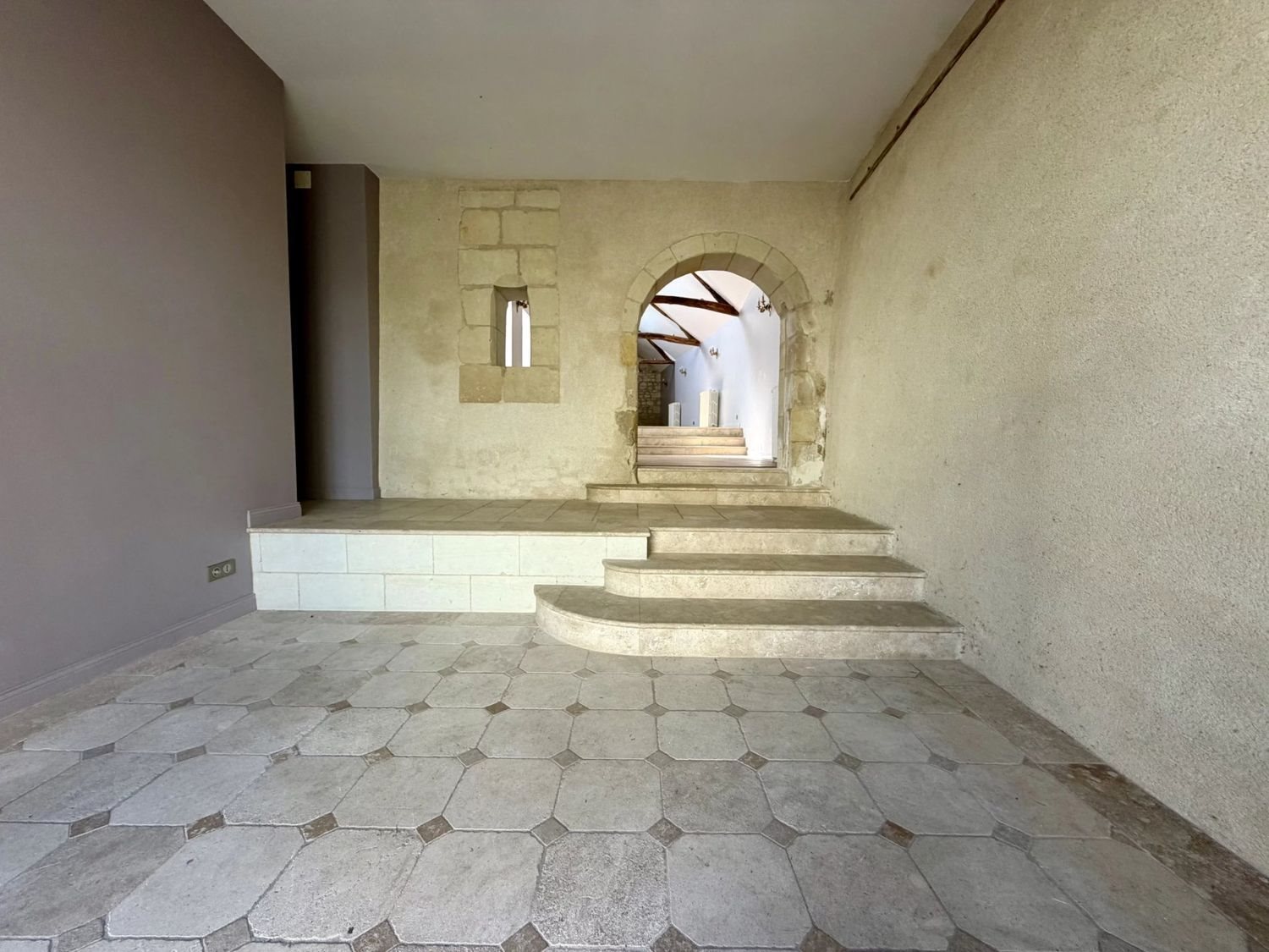 Maison à vendre, 290m², Gennes