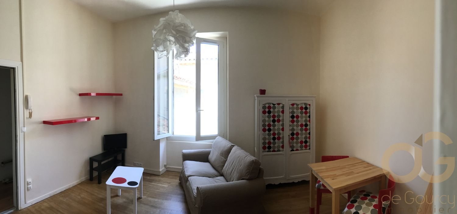 Appartement à vendre, 26m², Nîmes