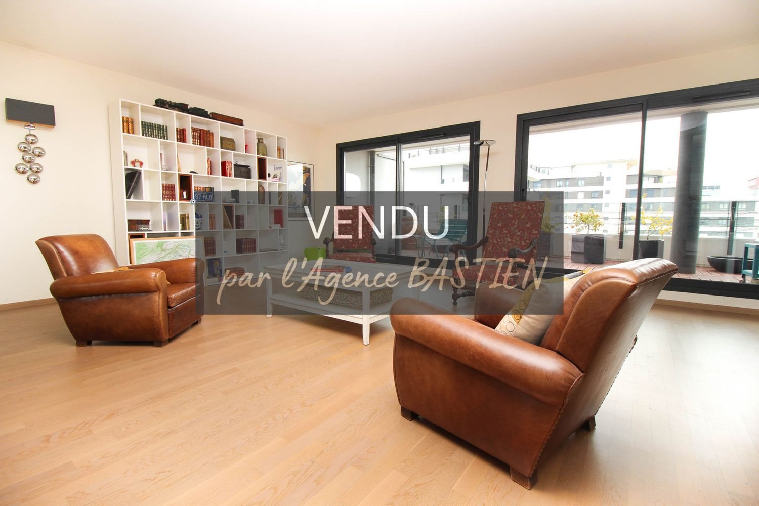 Appartement à vendre, 203m², Saint-Genis-Pouilly
