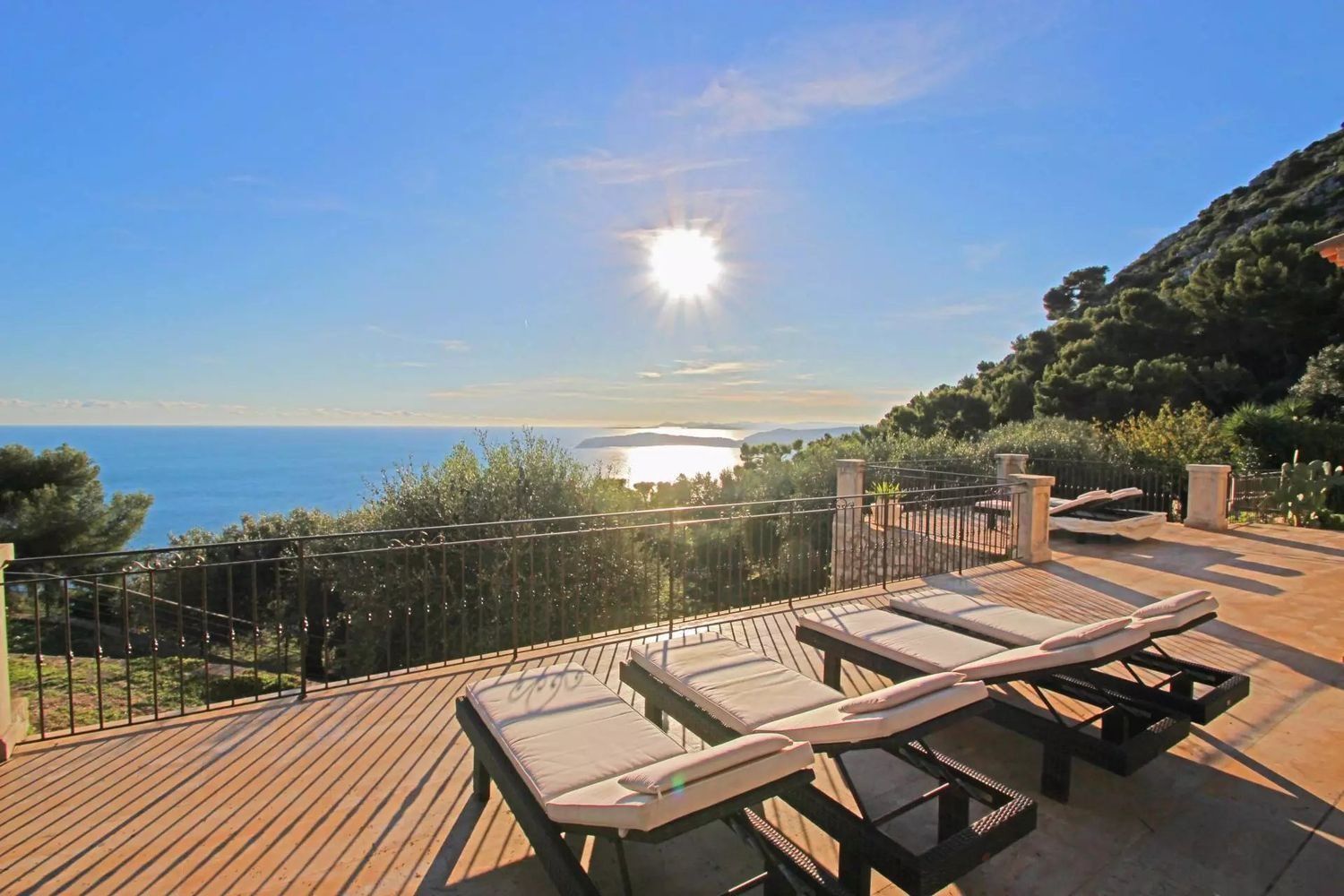 Appartement à louer, 80m², Roquebrune-Cap-Martin