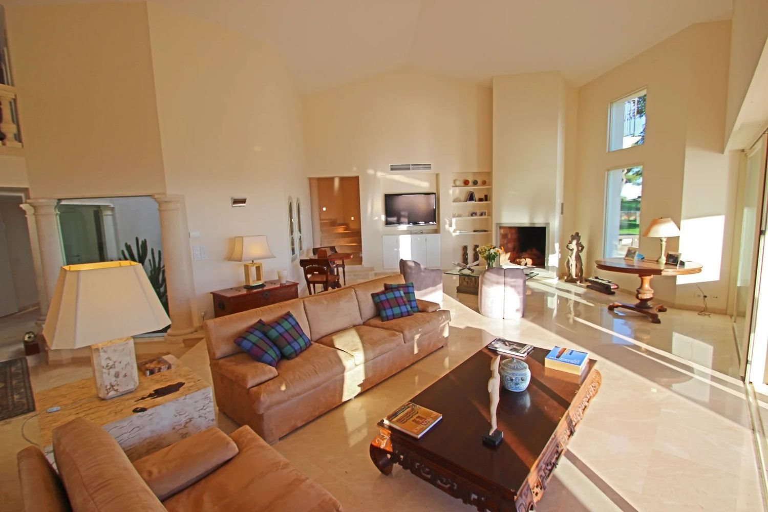 Appartement à louer, 80m², Roquebrune-Cap-Martin