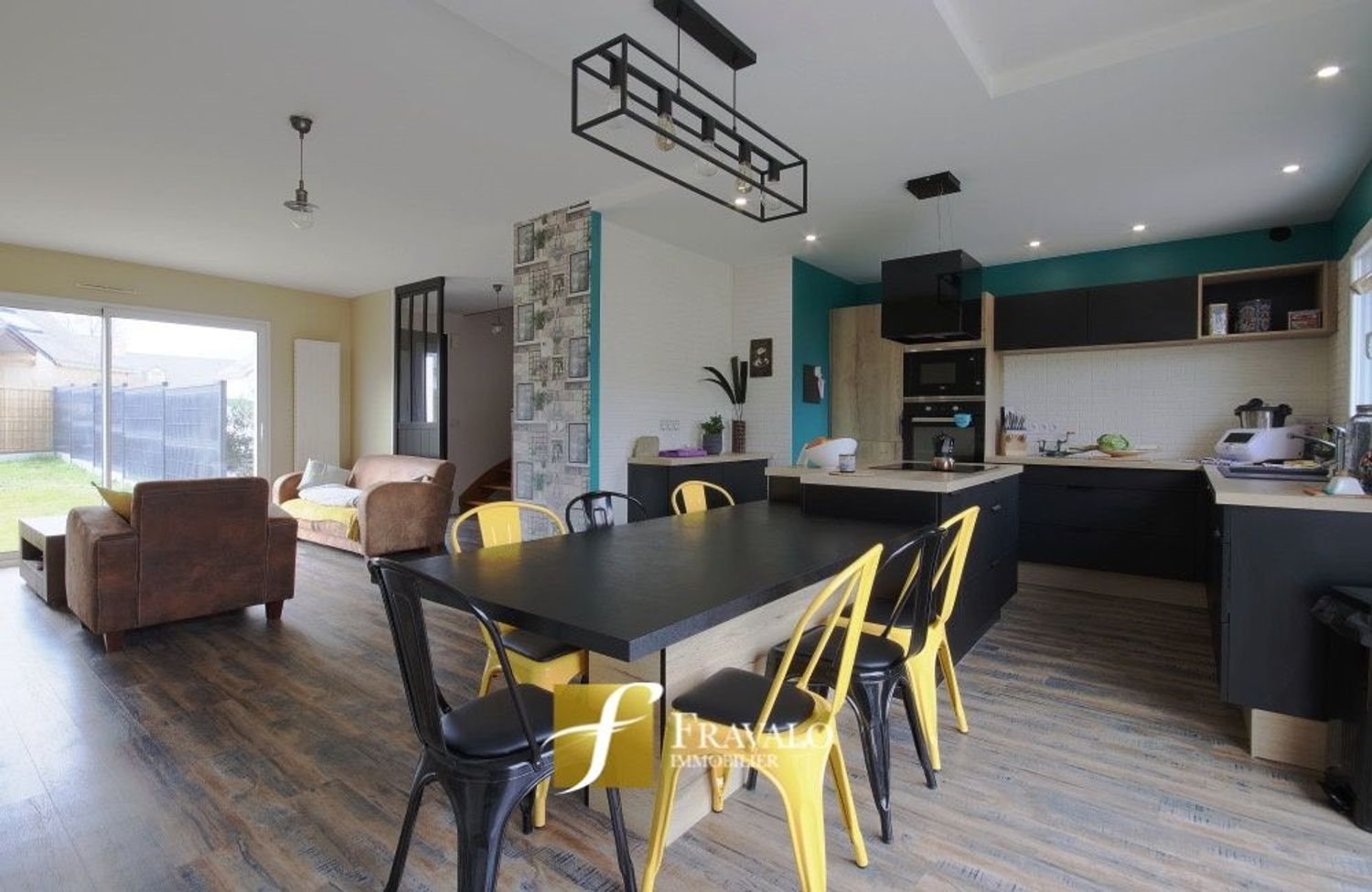 Maison à vendre, 117m², Plougoumelen