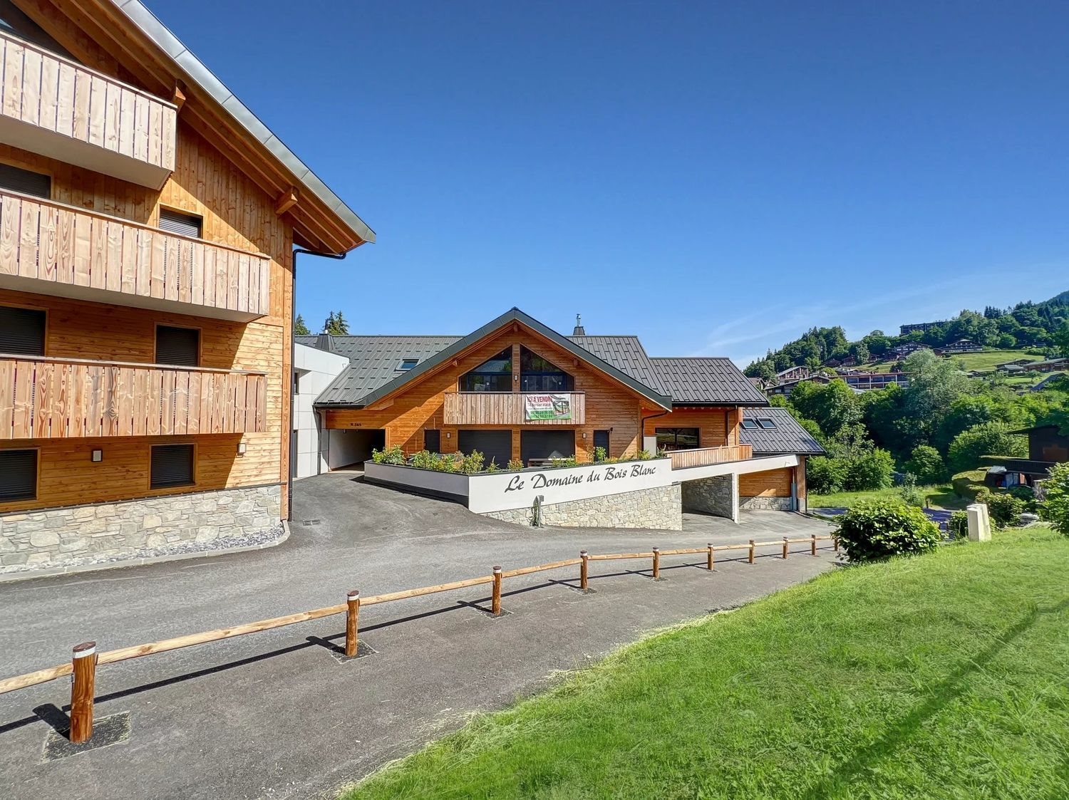 Appartement à vendre, 92m², Arâches-la-Frasse (Les Carroz d'Arâches)