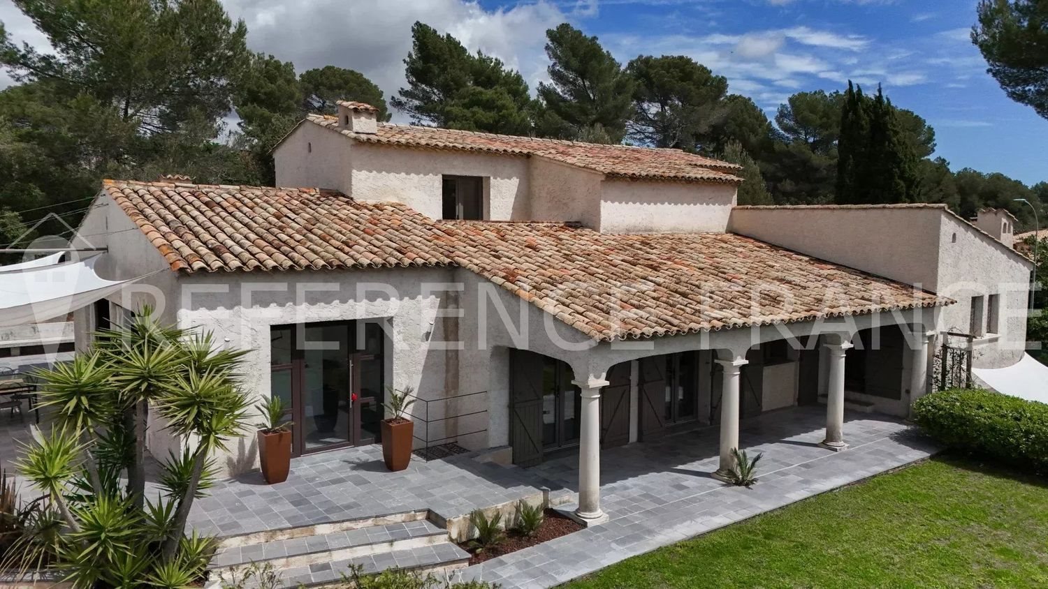 Maison à vendre, 375m², Mougins