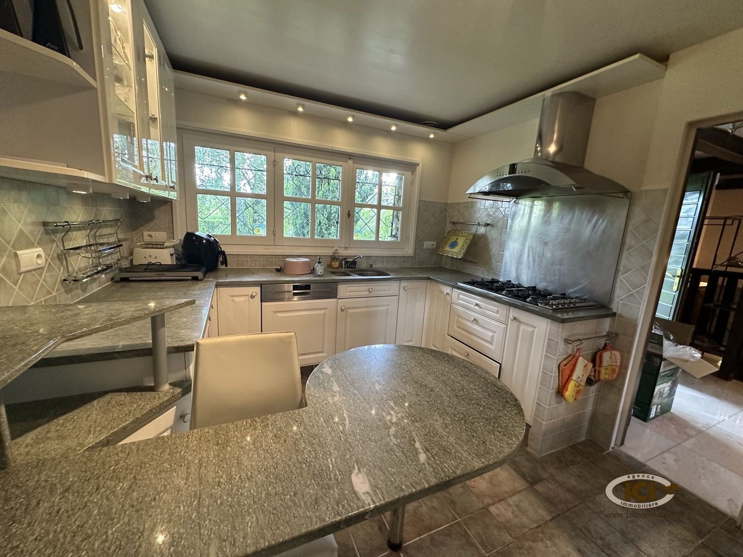 Maison à vendre, 193m², Veigy-Foncenex