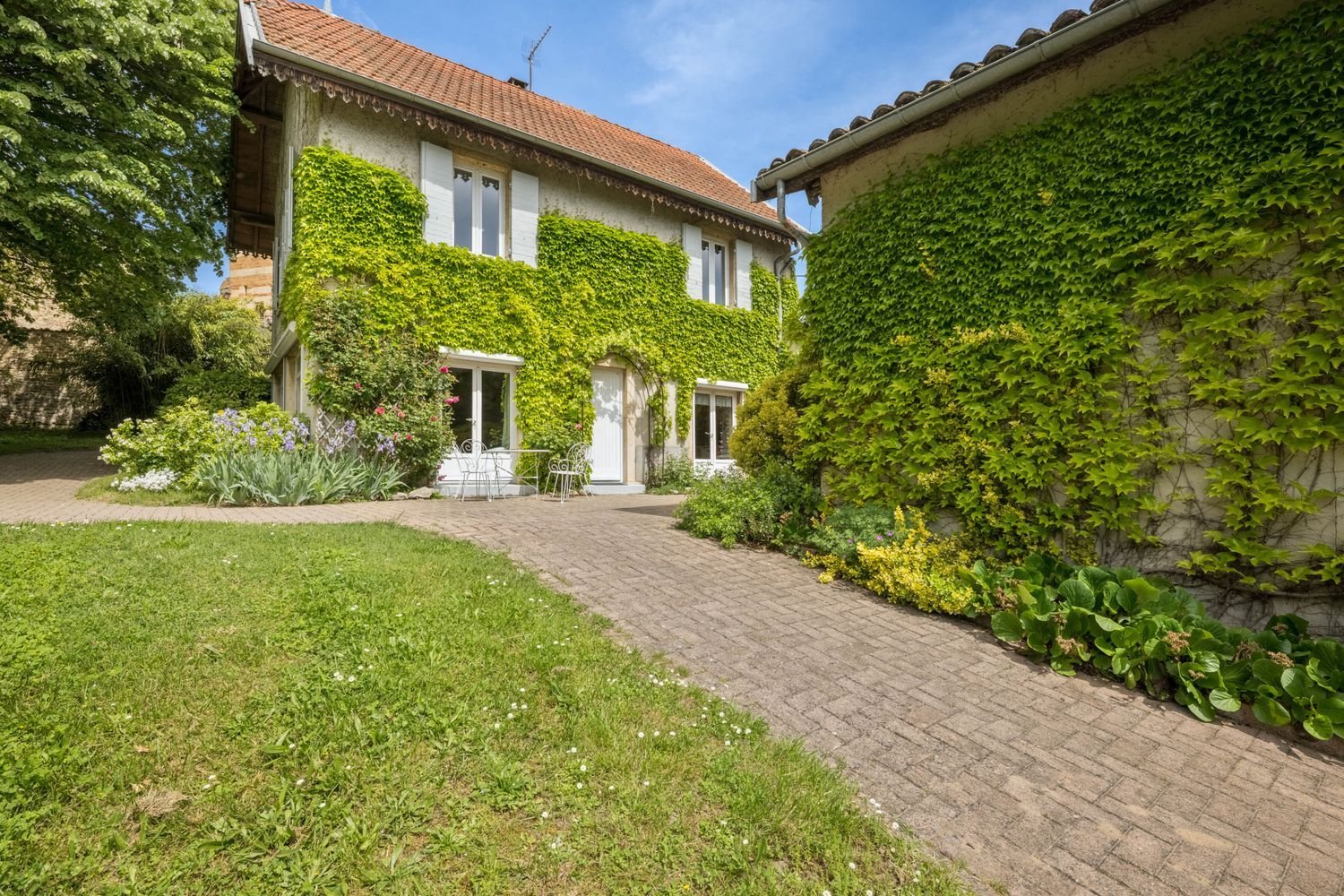 Maison à vendre, 361m², Quincieux