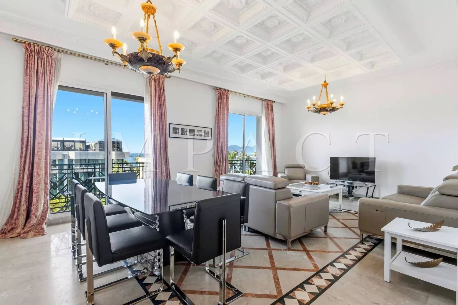 Appartement à louer, 165m², Antibes