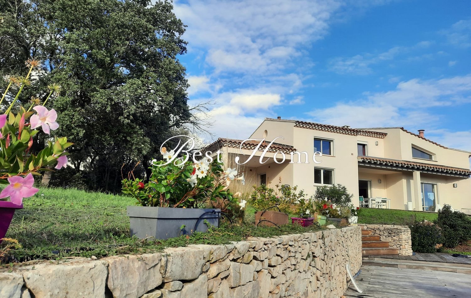 Maison à vendre, 247m², Nîmes