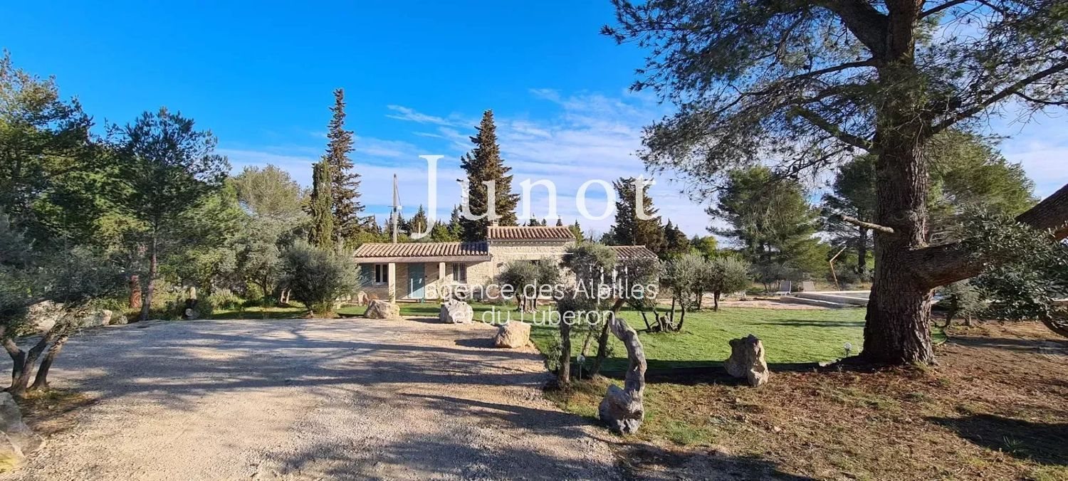 Maison à louer, 85m², Saint-Rémy-de-Provence