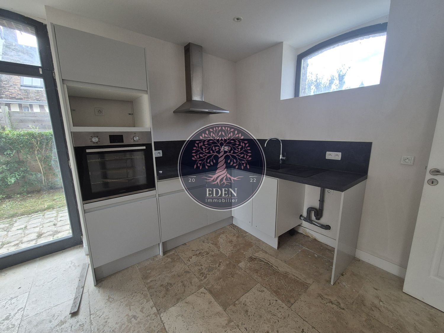 Maison à vendre, 68m², Abondant