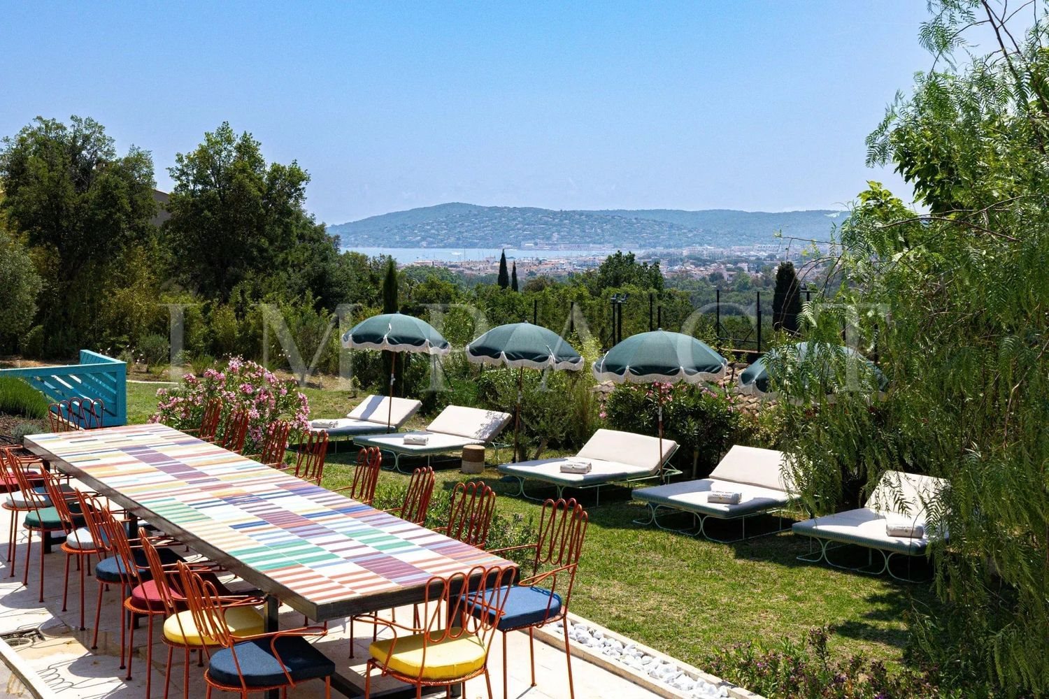 Maison à louer, 500m², Grimaud
