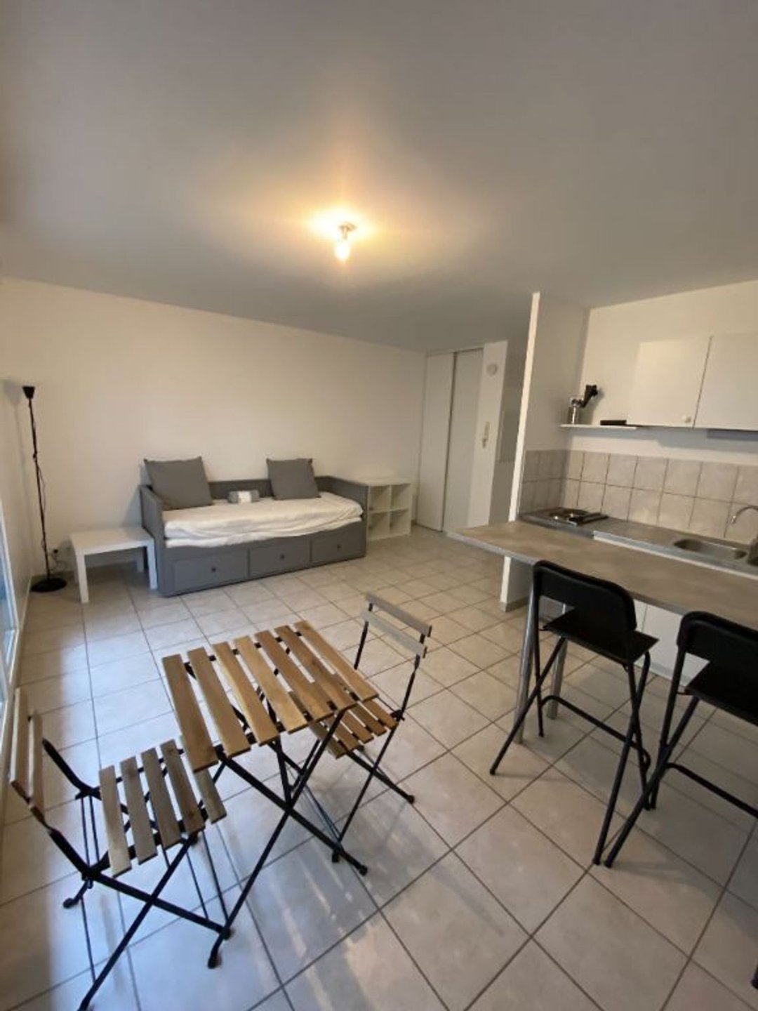 Appartement à louer, 25m², Vaulx-en-Velin