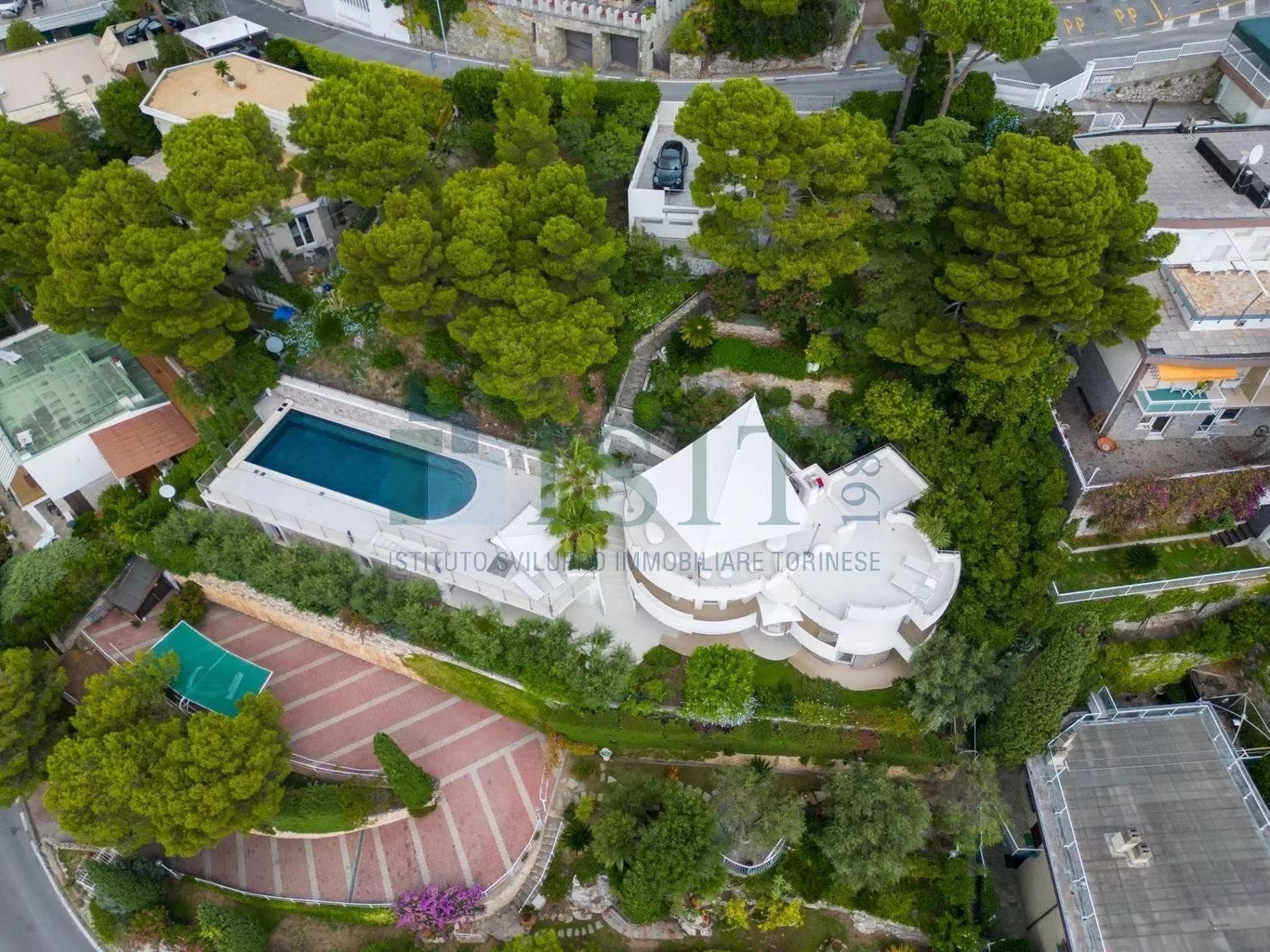 Maison à vendre, 250m², Roquebrune-sur-Argens