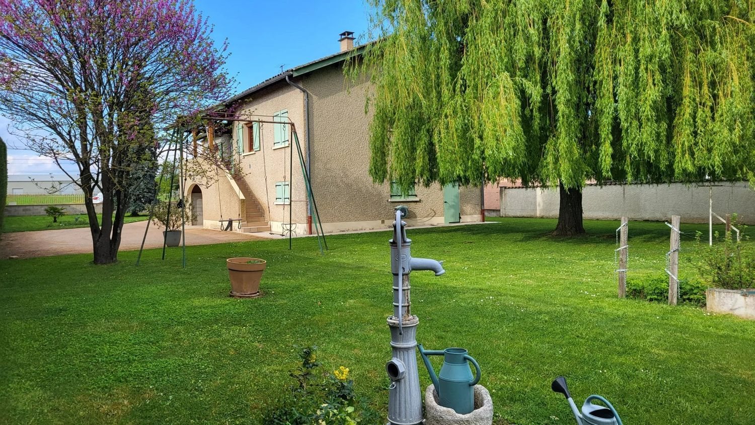 Maison à vendre, 130m², Romanèche-Thorins