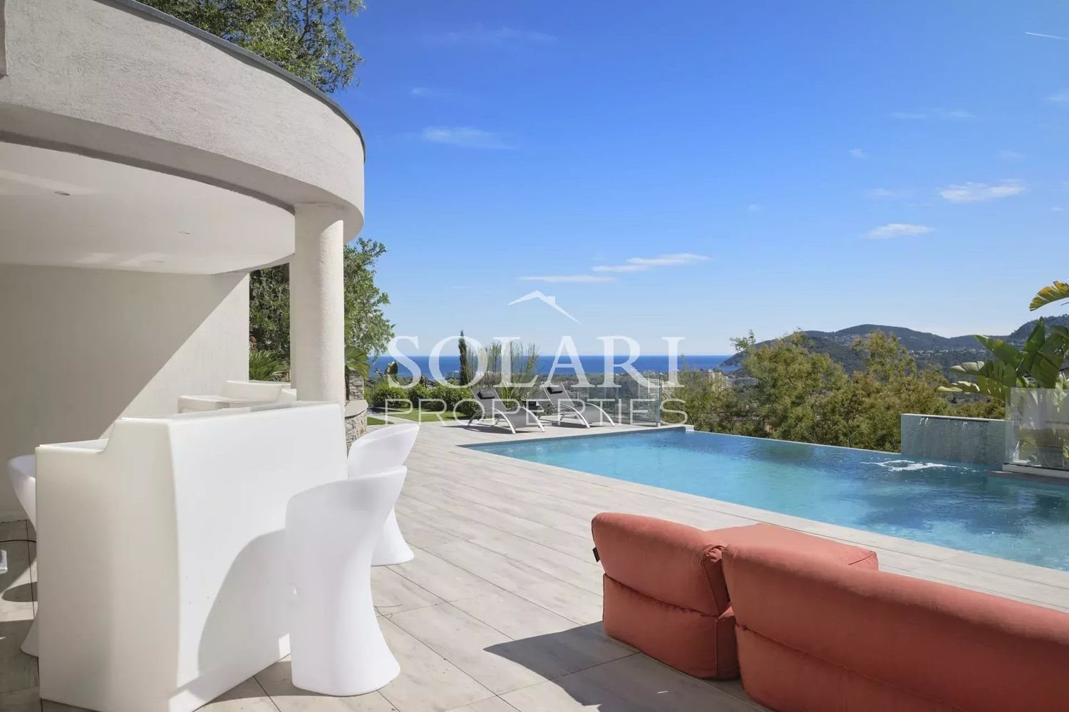 Maison à louer, 392m², Mandelieu-la-Napoule