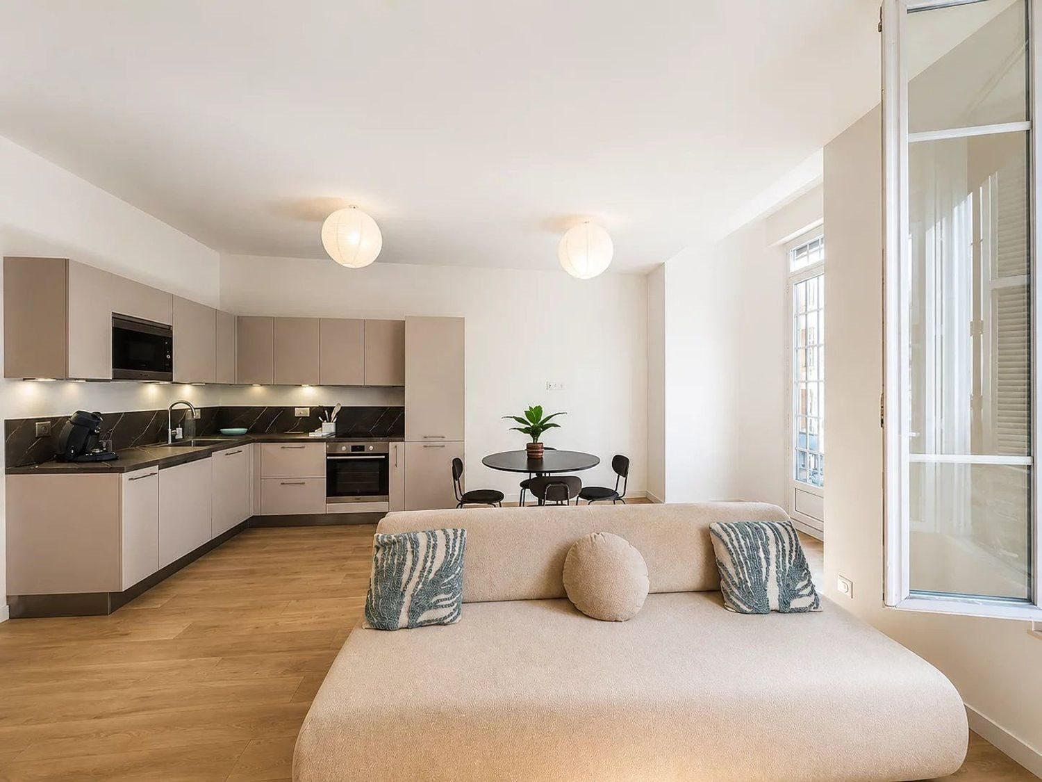Appartement à louer, 51m², Nice