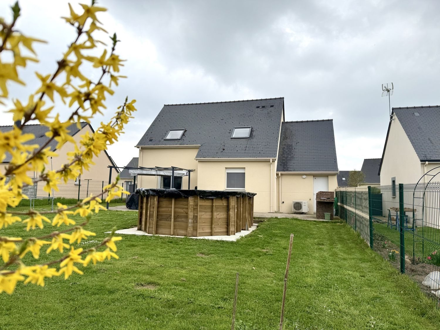 Maison à vendre, 96m², Durtal