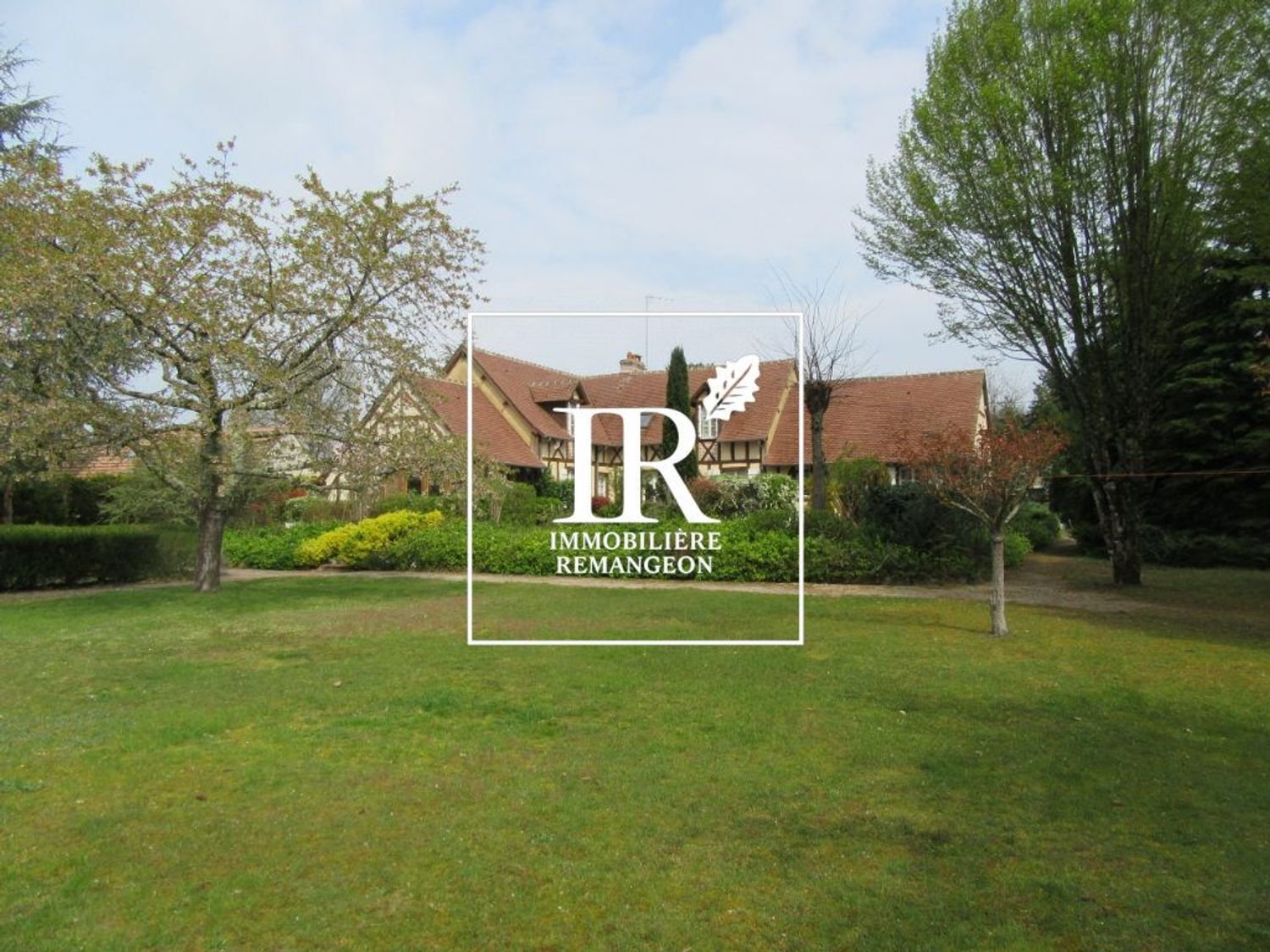 Maison à vendre, 237m², Chaumont-sur-Tharonne