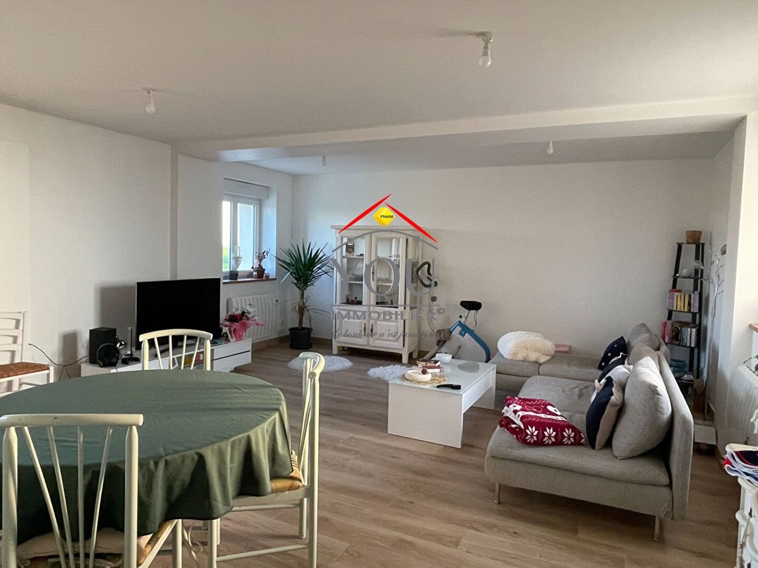 Appartement à louer, 91m², Amblainville