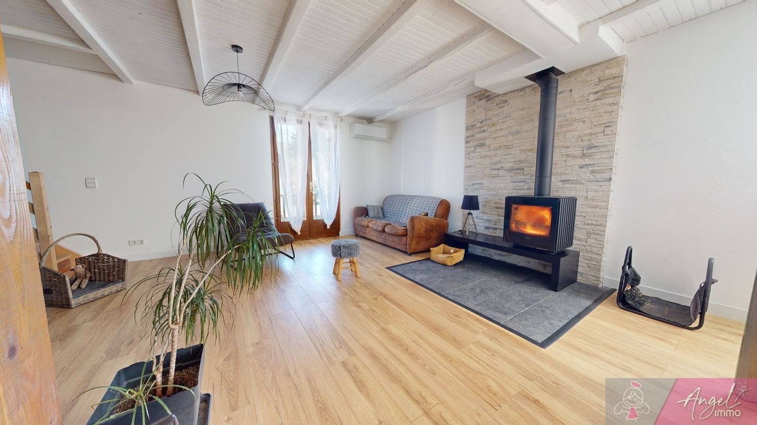 Maison à vendre, 158m², Eclans-Nenon
