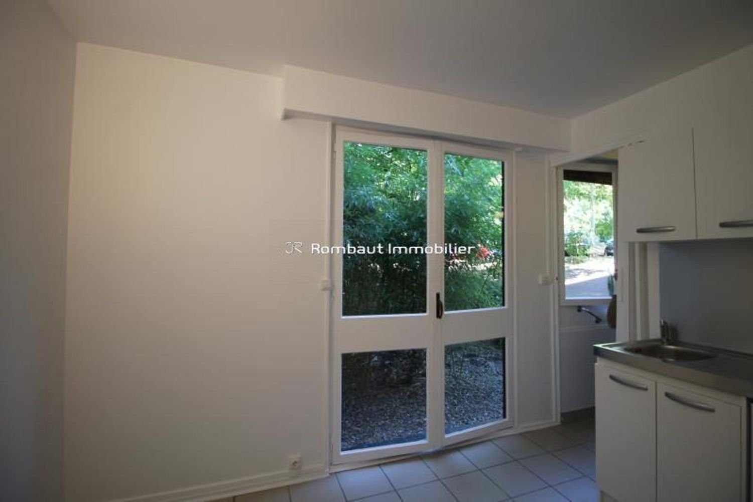 Appartement à louer, 14m², La Celle-Saint-Cloud