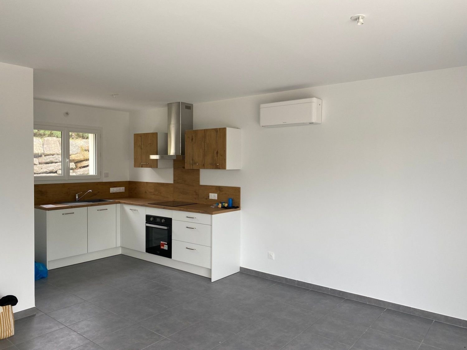 Maison à louer, 87m², Les Vans