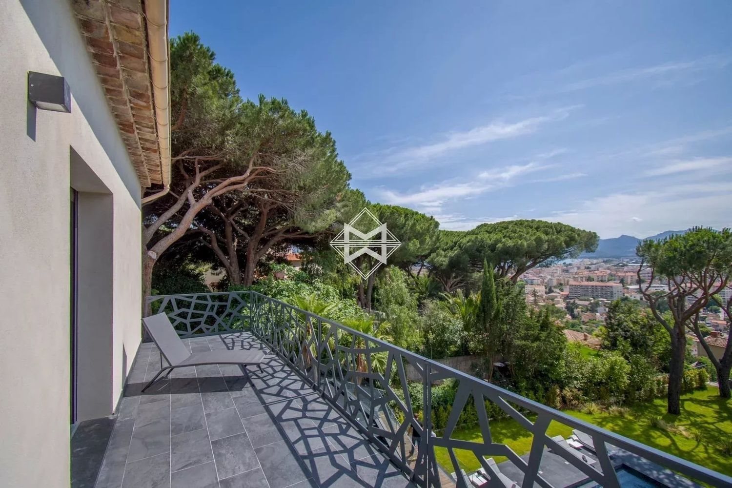 Maison à louer, 315m², Cannes