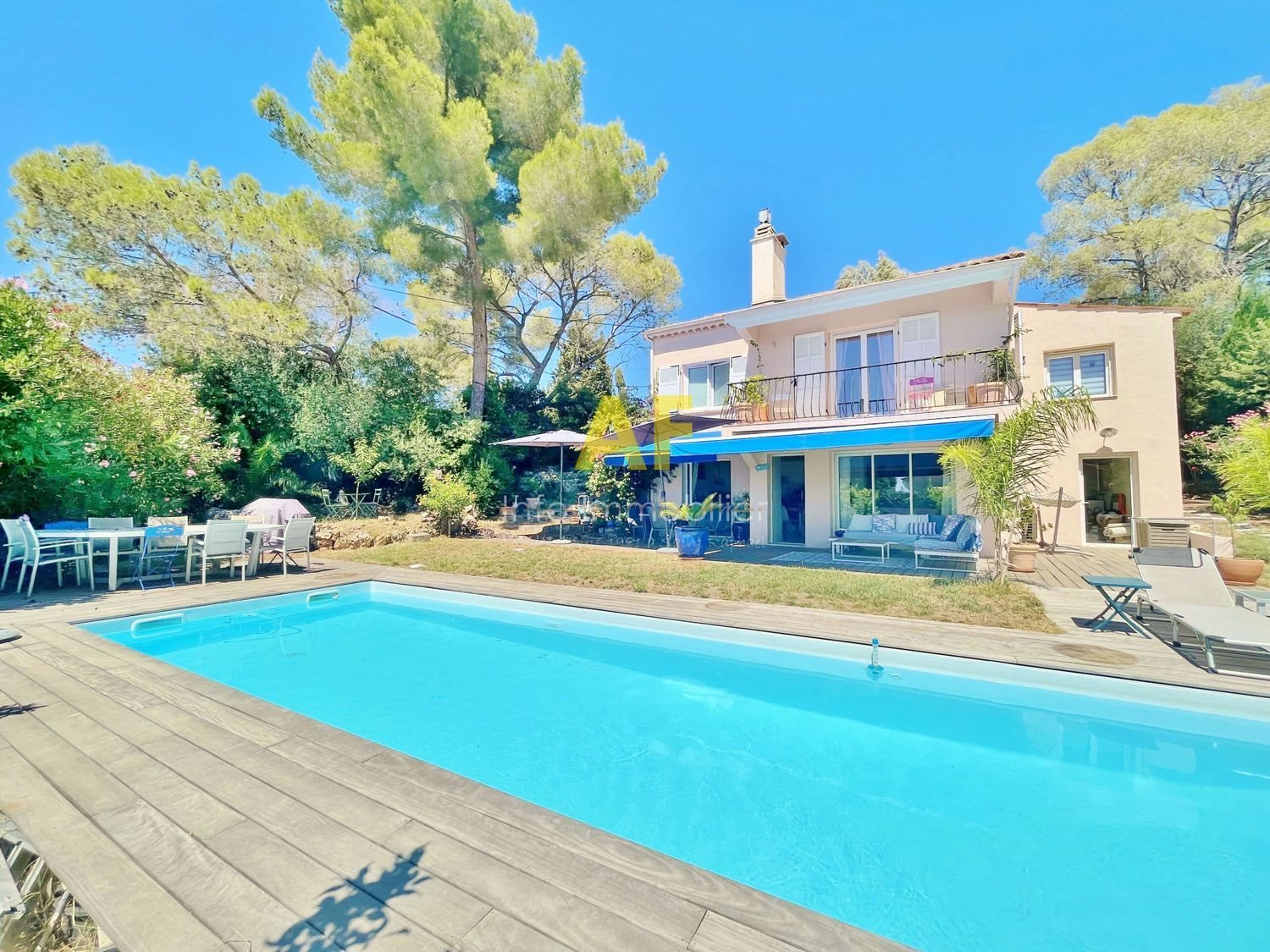 Maison à vendre, 102m², Saint-Raphaël