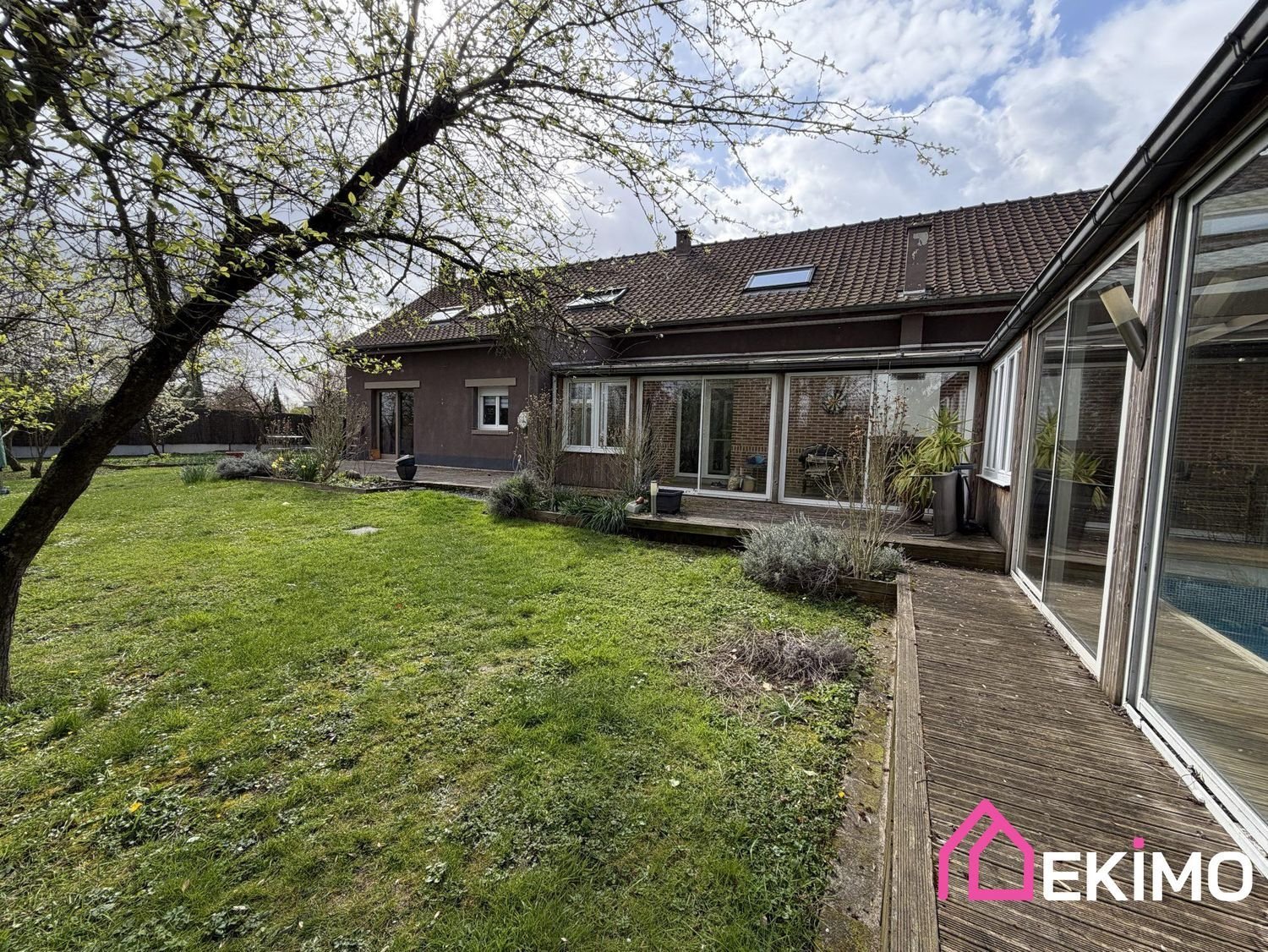 Maison à vendre, 253m², Saméon