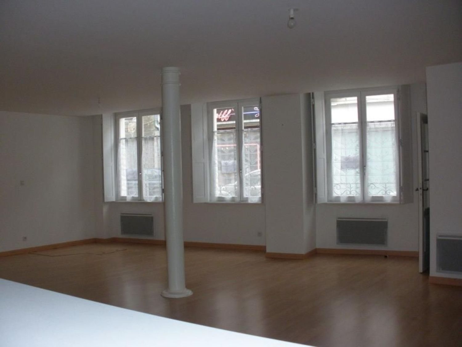Appartement à louer, 104m², Neufchâteau
