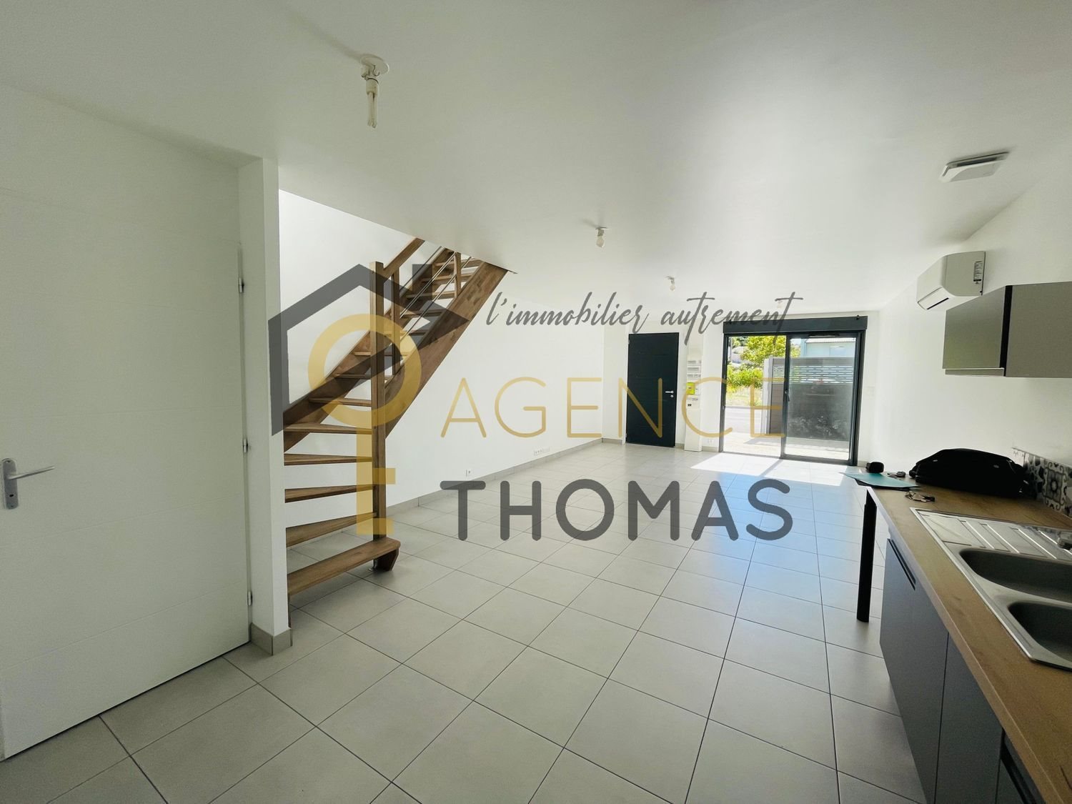 Appartement à louer, 78m², Aubenas