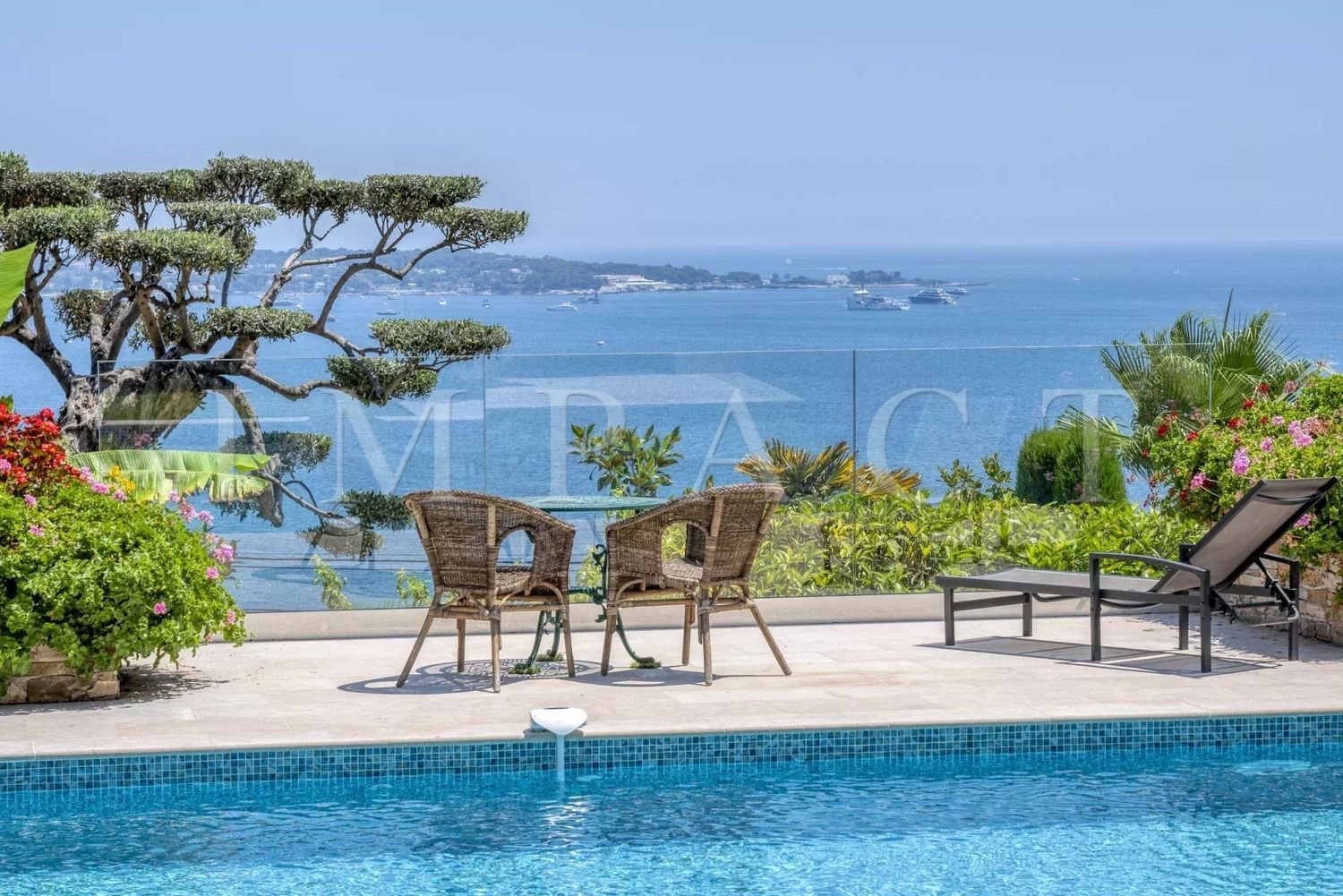 Maison à louer, 600m², Vallauris